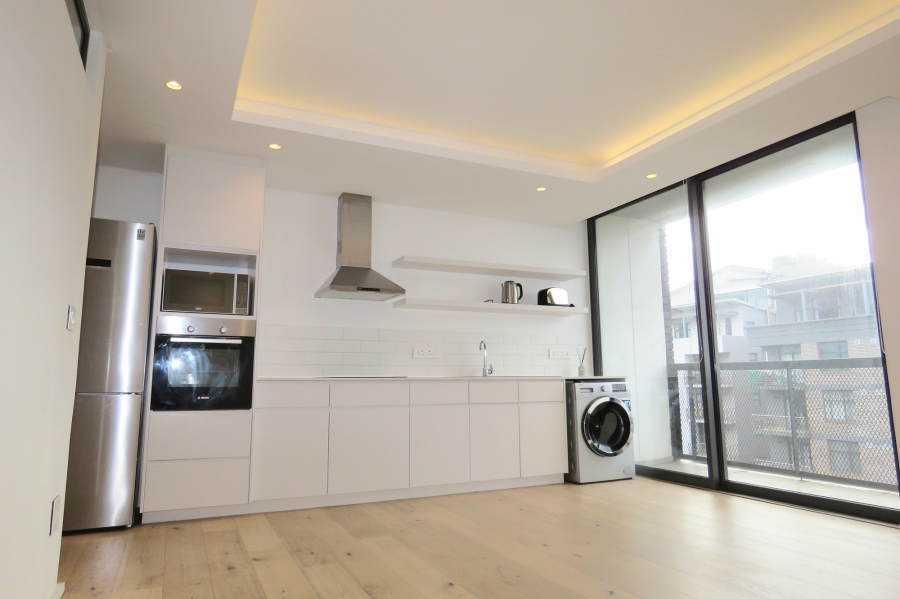 To Let 1 Bedroom Property for Rent in Woodstock Western Cape
